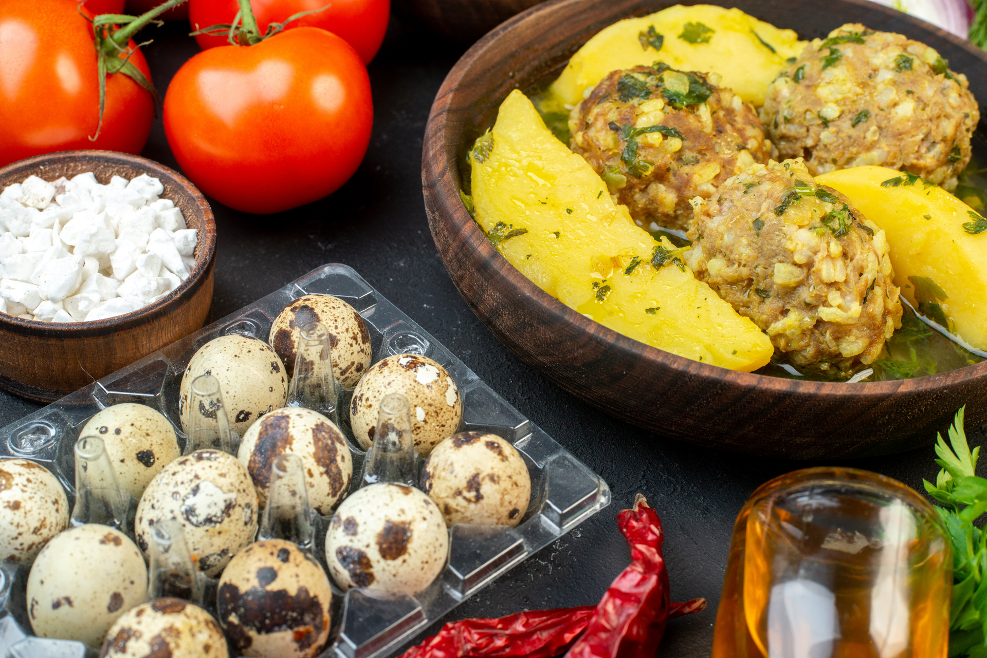 Aromatic Ethiopian Doro Wat with Spiced Boiled Eggs — Main Course served and photographed from above