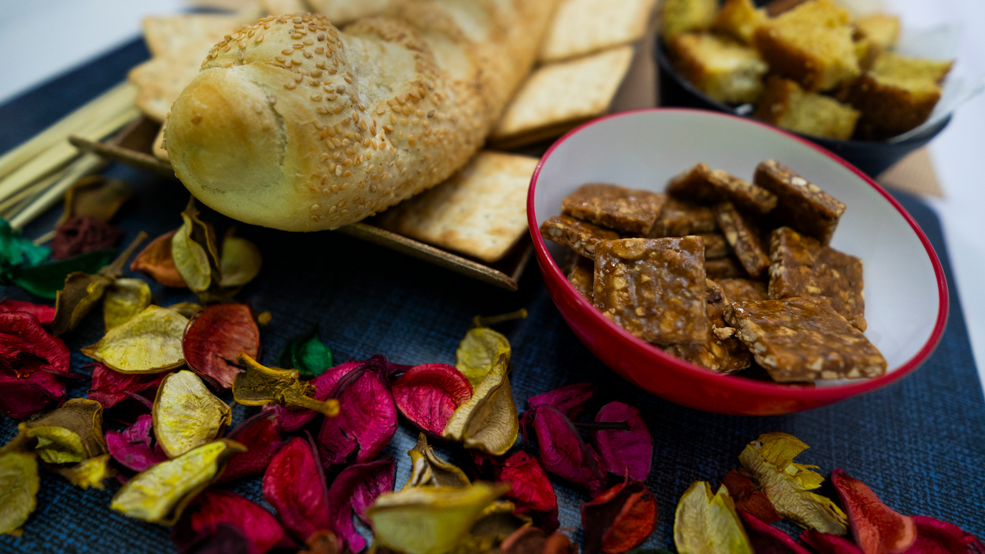 Chocolatey Ghanaian Togbẹ Agbeli with Groundnut Sauce — Main Course served and photographed from above