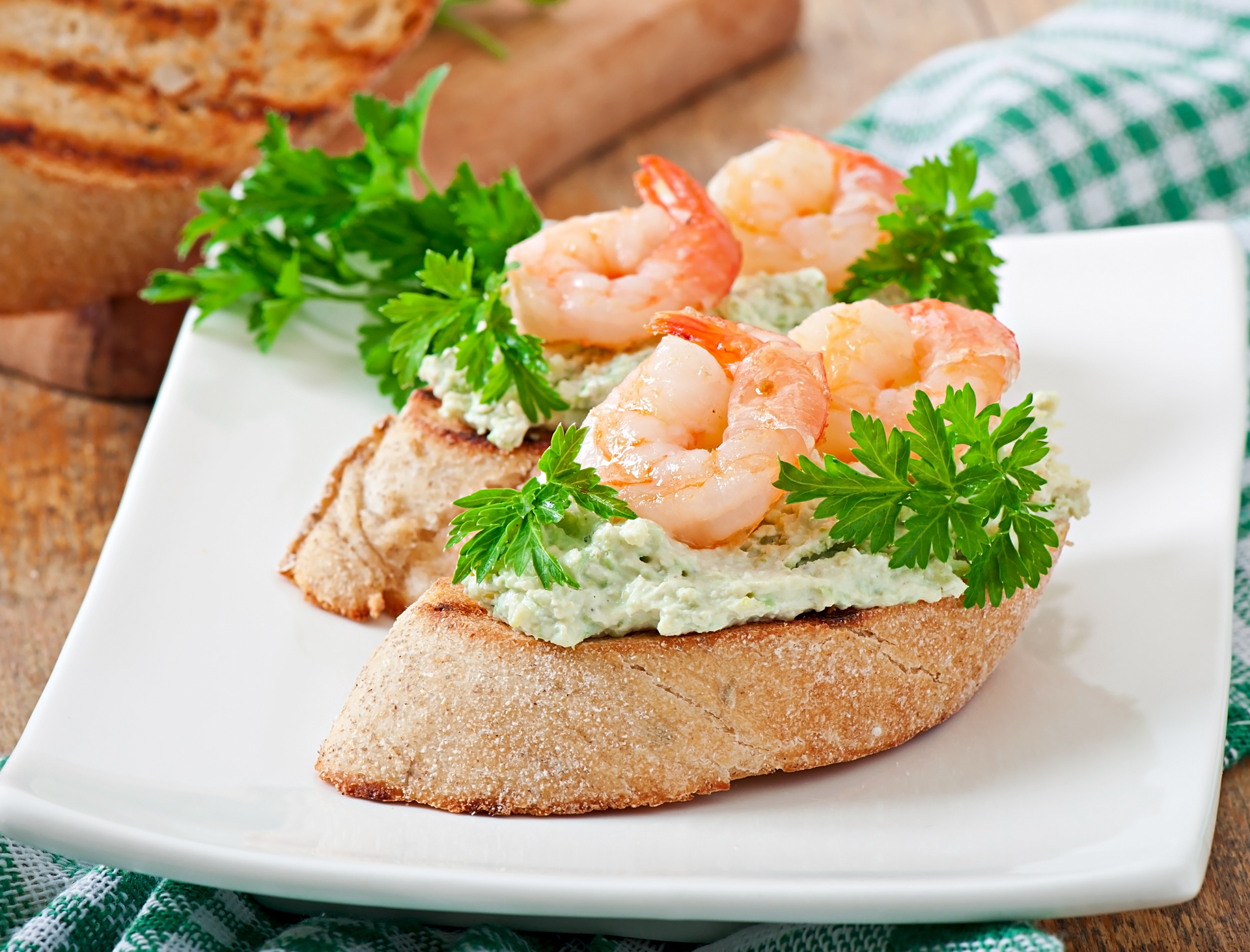 Crunchy Swedish Smörgåstårta with Prawns and Lemon Zest