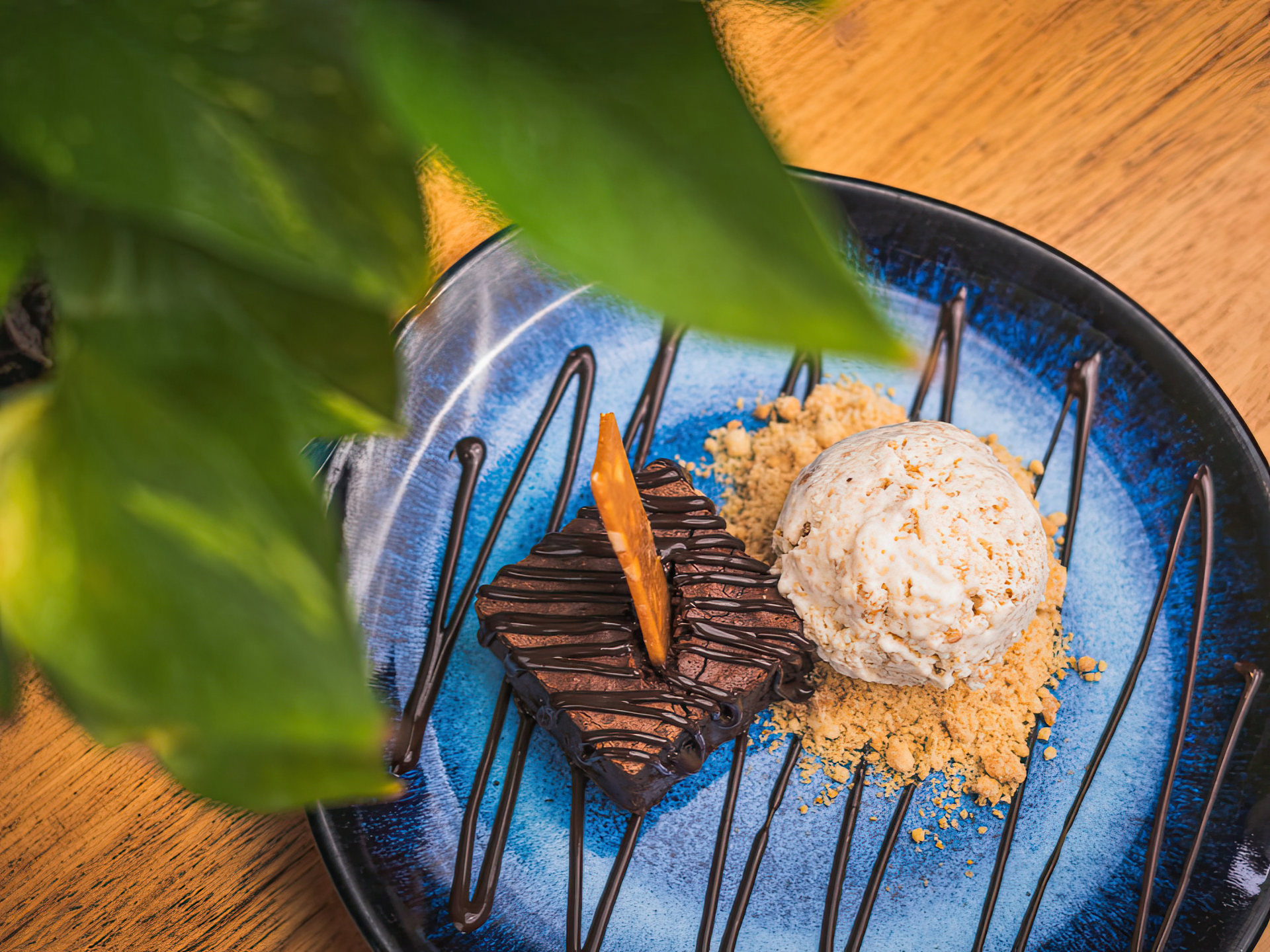 Exquisite Brazilian Feijoa Ice Cream with Balsamic Glaze — Dessert served and photographed from above