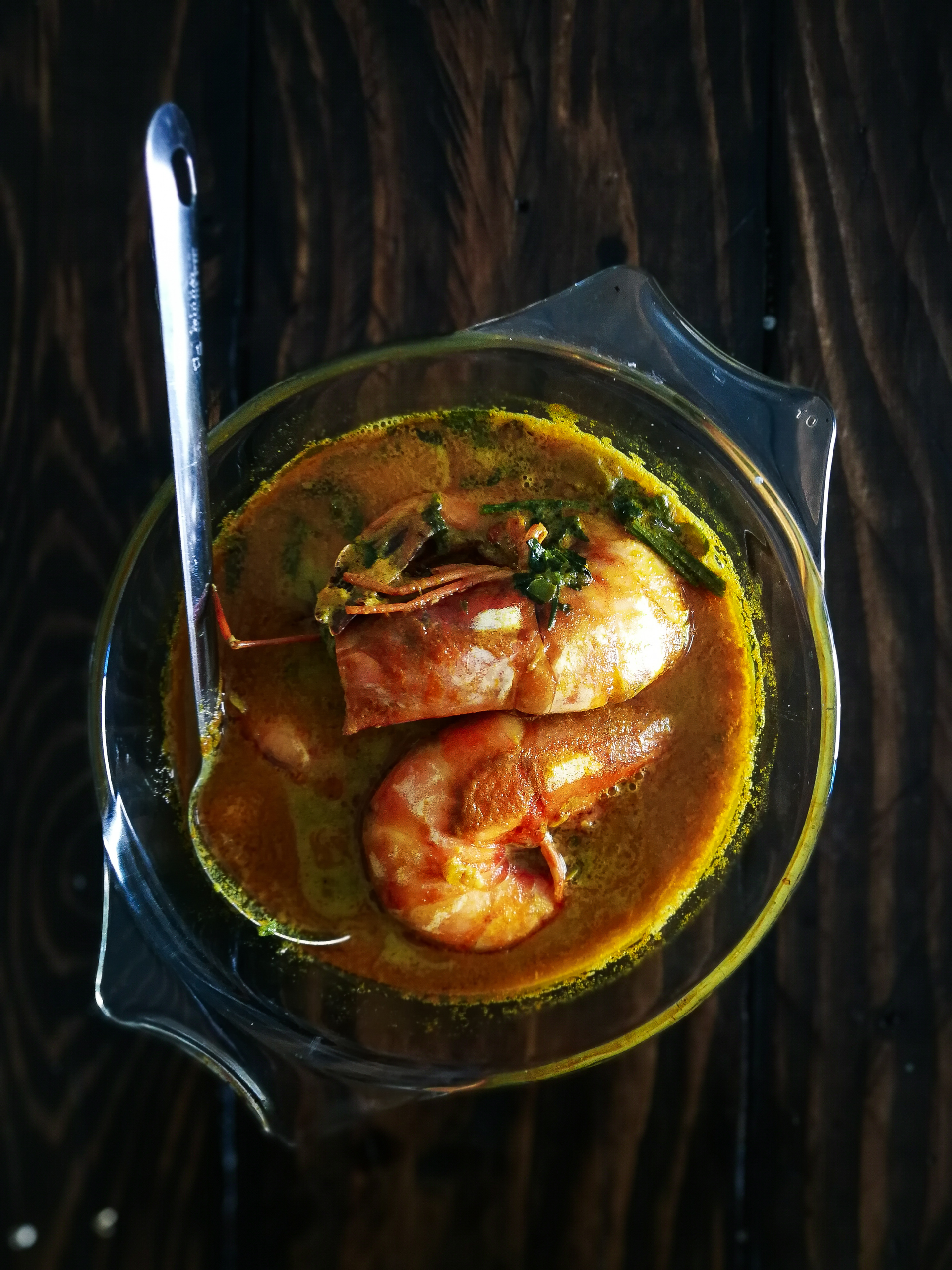 Fiery Jamaican Coconut Curry Shrimp with Mango and Lime — Main Course served and photographed from above