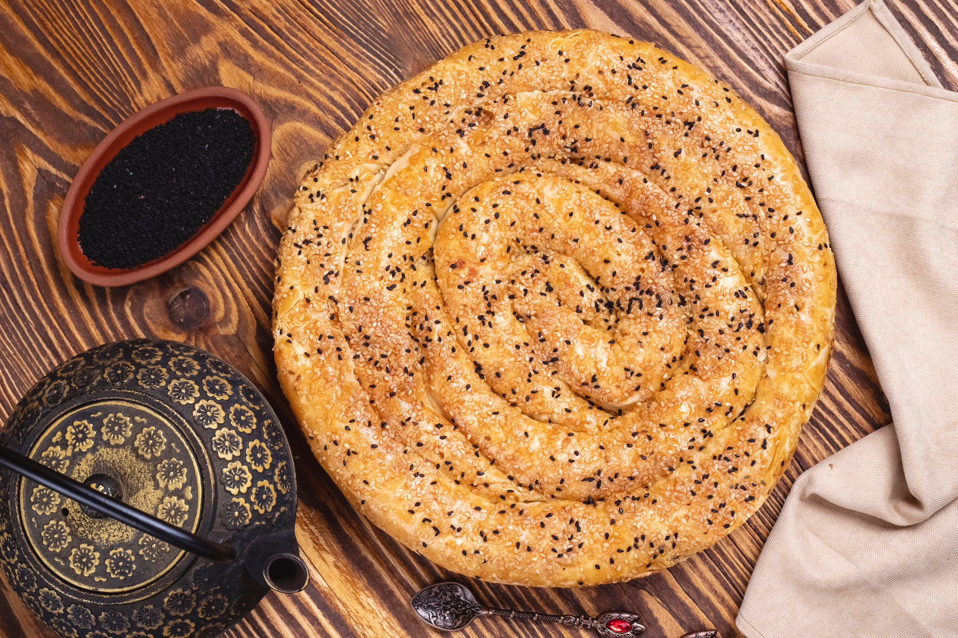 Fluffy Palestinian Kaak Bread with Anise and Sesame