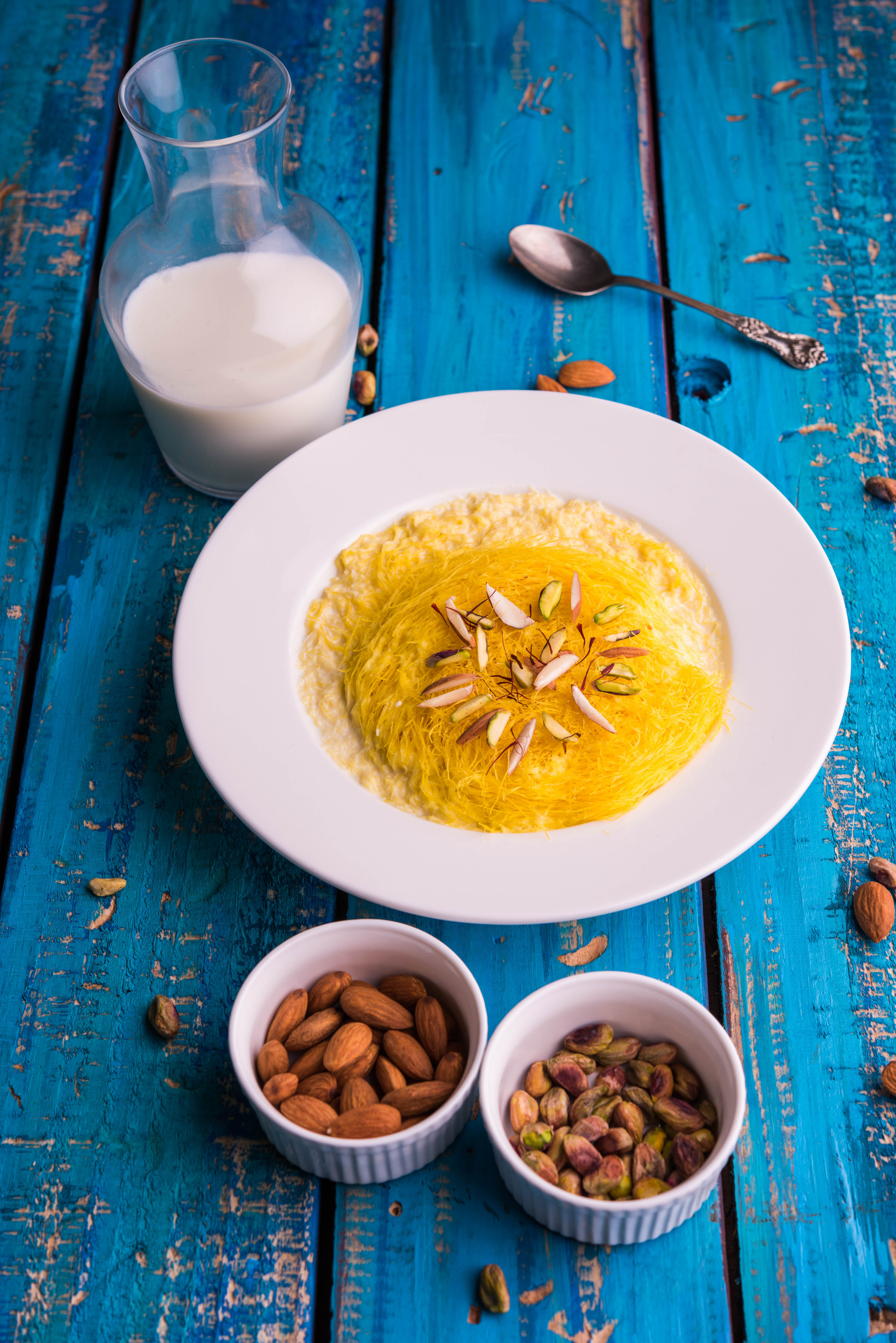 Moroccan Seffa Medfouna with Almonds and Raisins