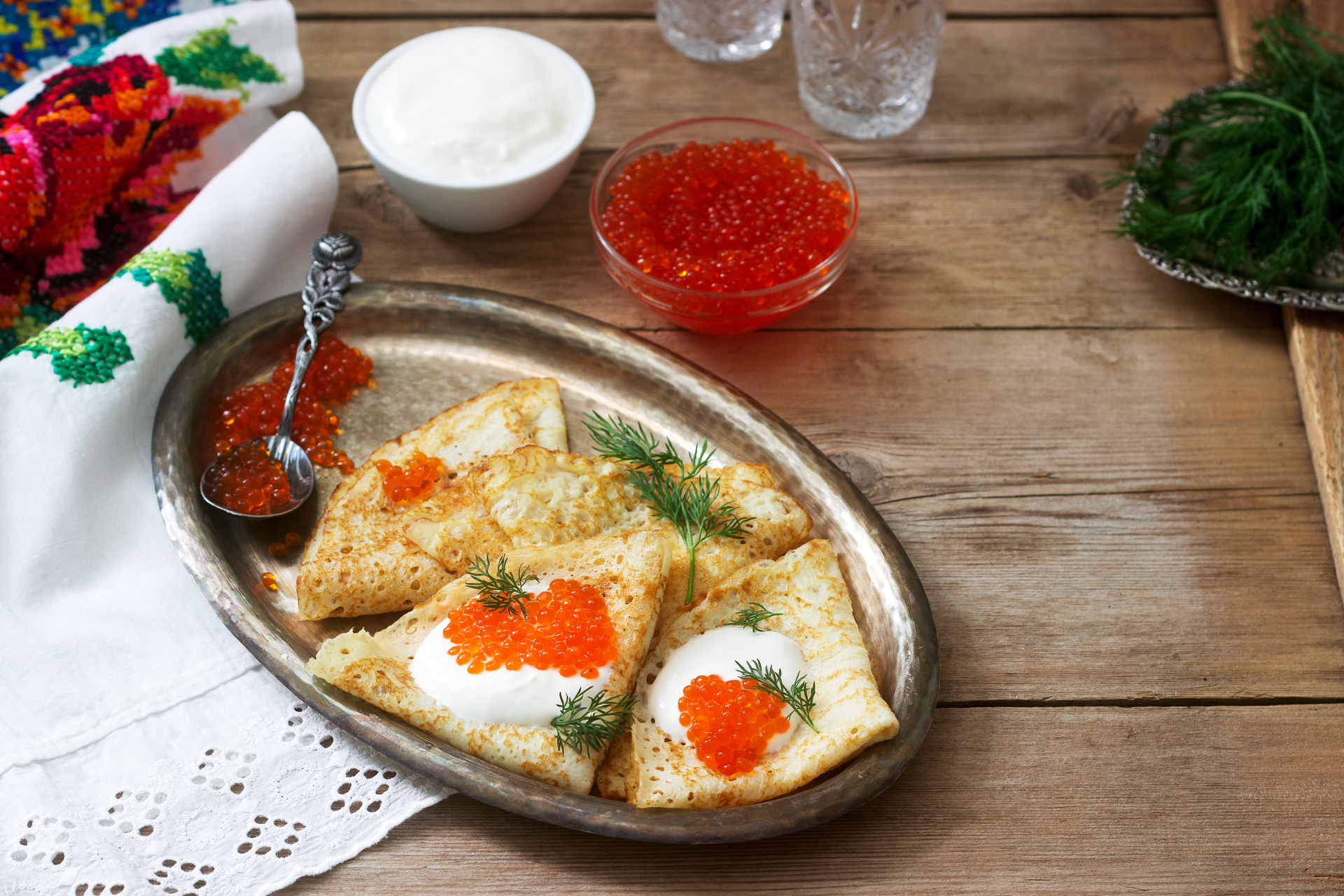 Savory Icelandic Plokkfiskur with Rye Bread — Main Course served and photographed from above