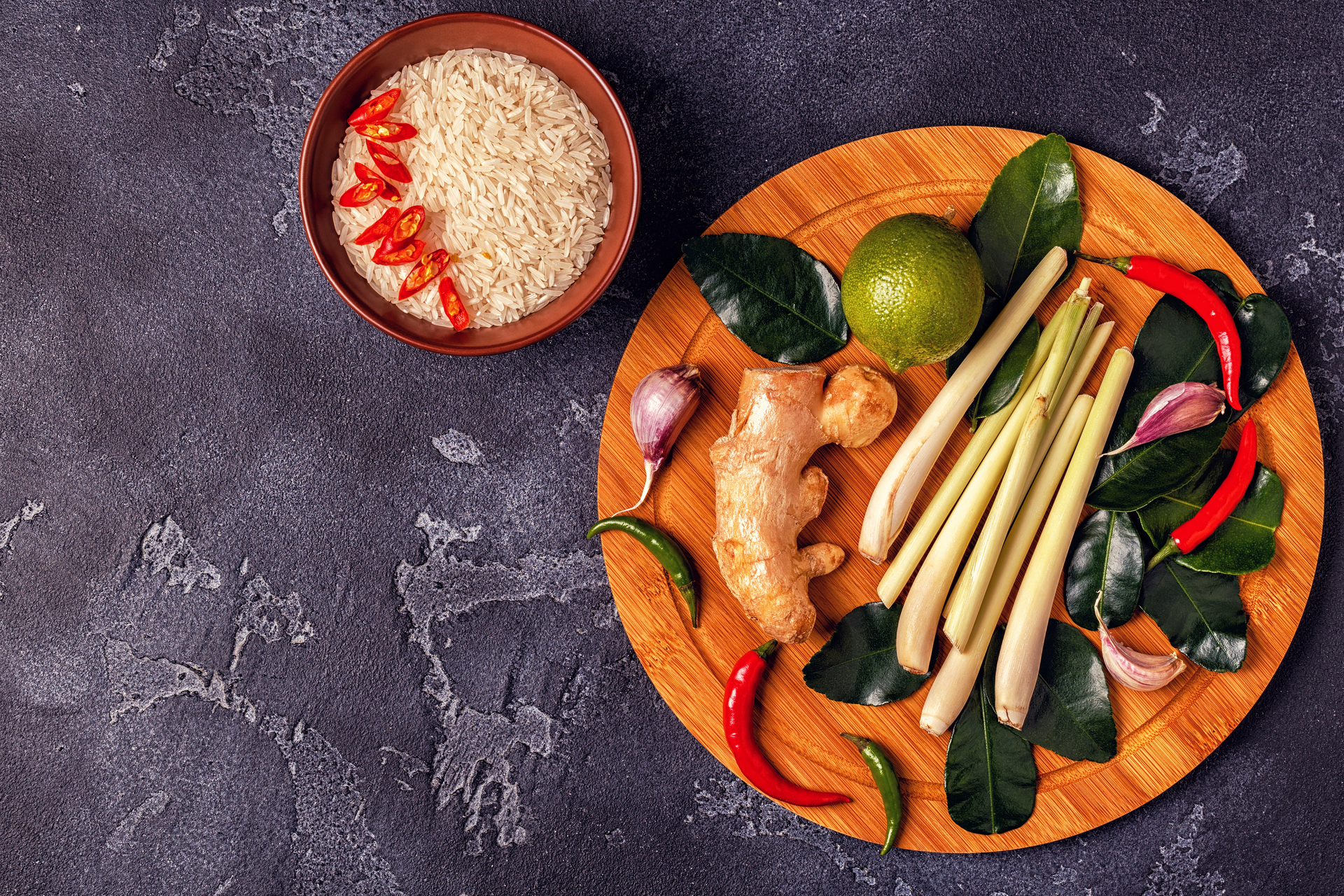 Spicy Laotian Laap with Galangal and Kaffir Lime — Salad served and photographed from above