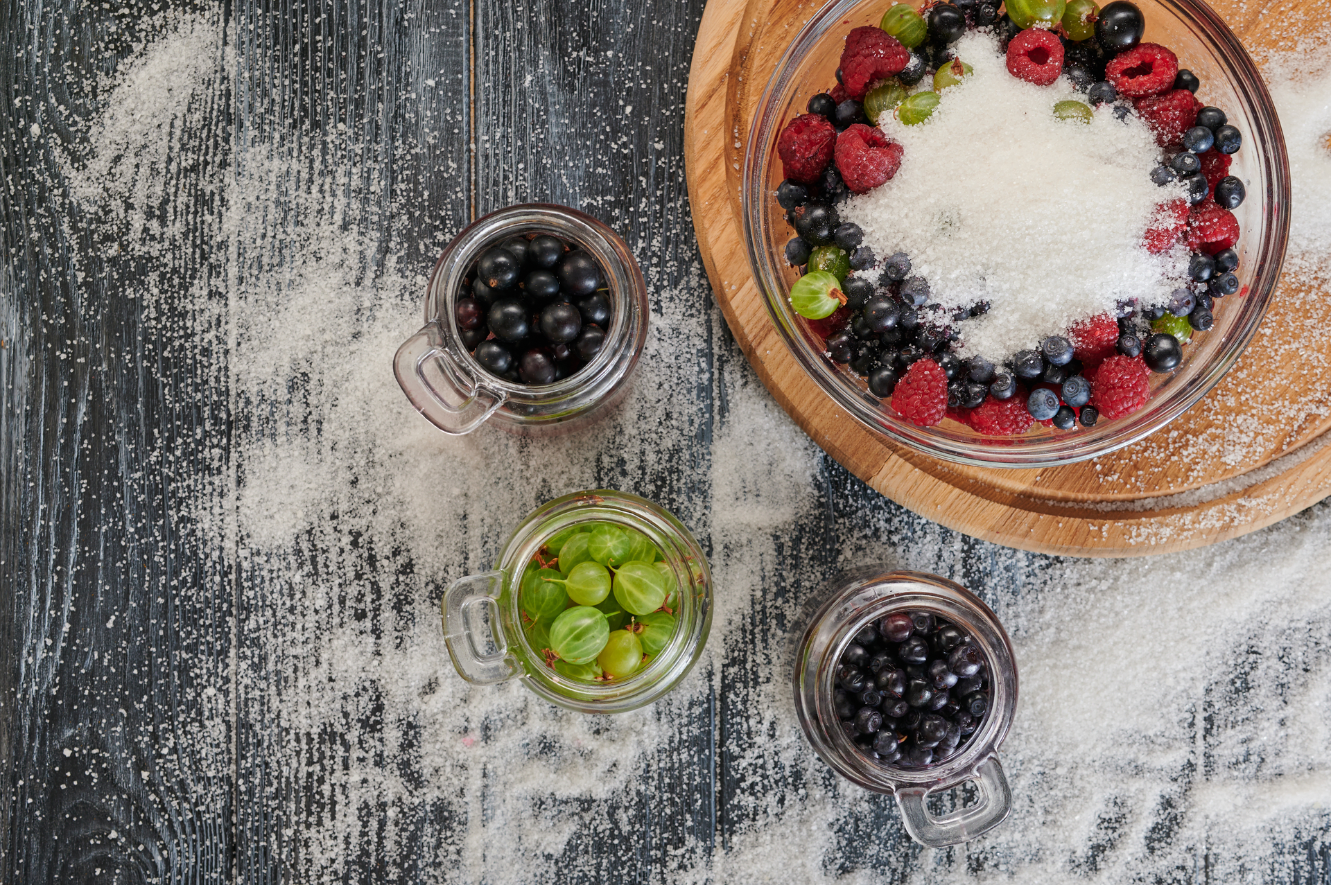 Velvety Russian Kissel Dessert with Fresh Berries — Dessert served and photographed from above
