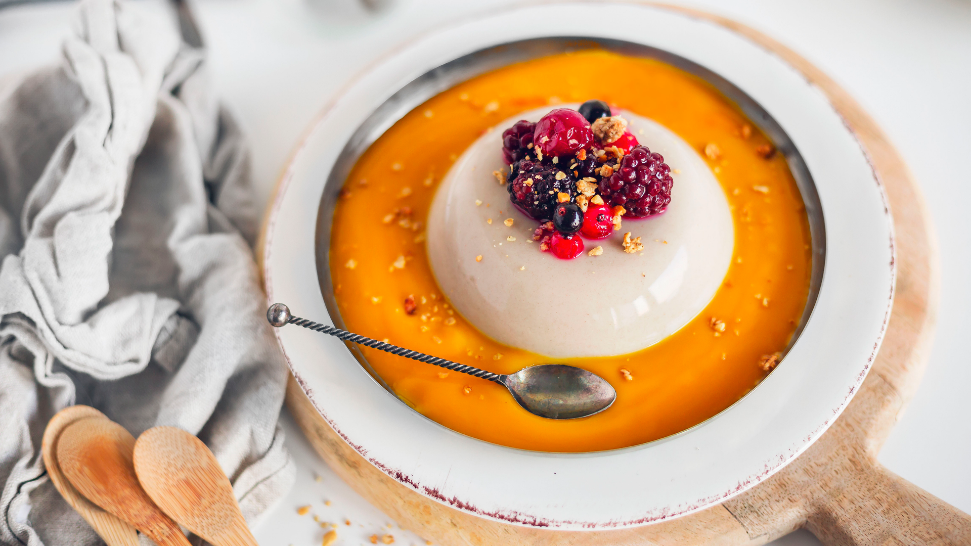 Velvety Turkish Salep Pudding