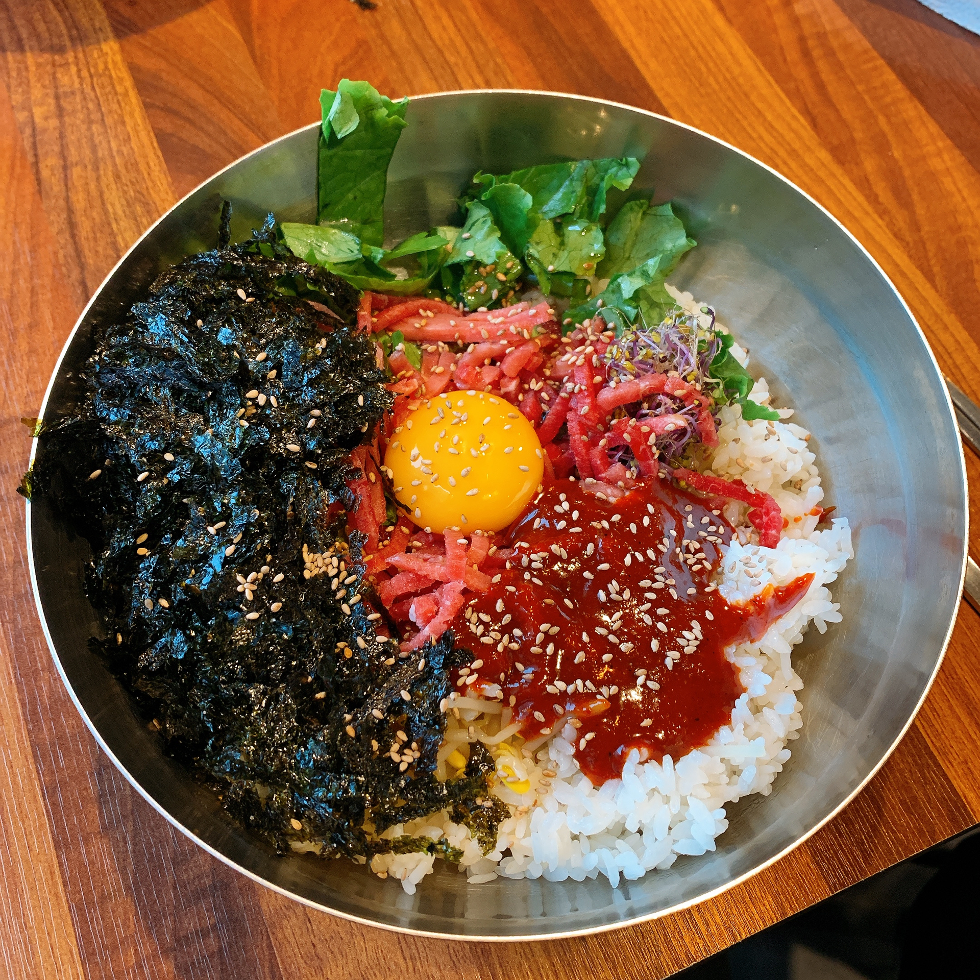 Vibrant Korean Bibimbap Bowl with Sesame Spinach