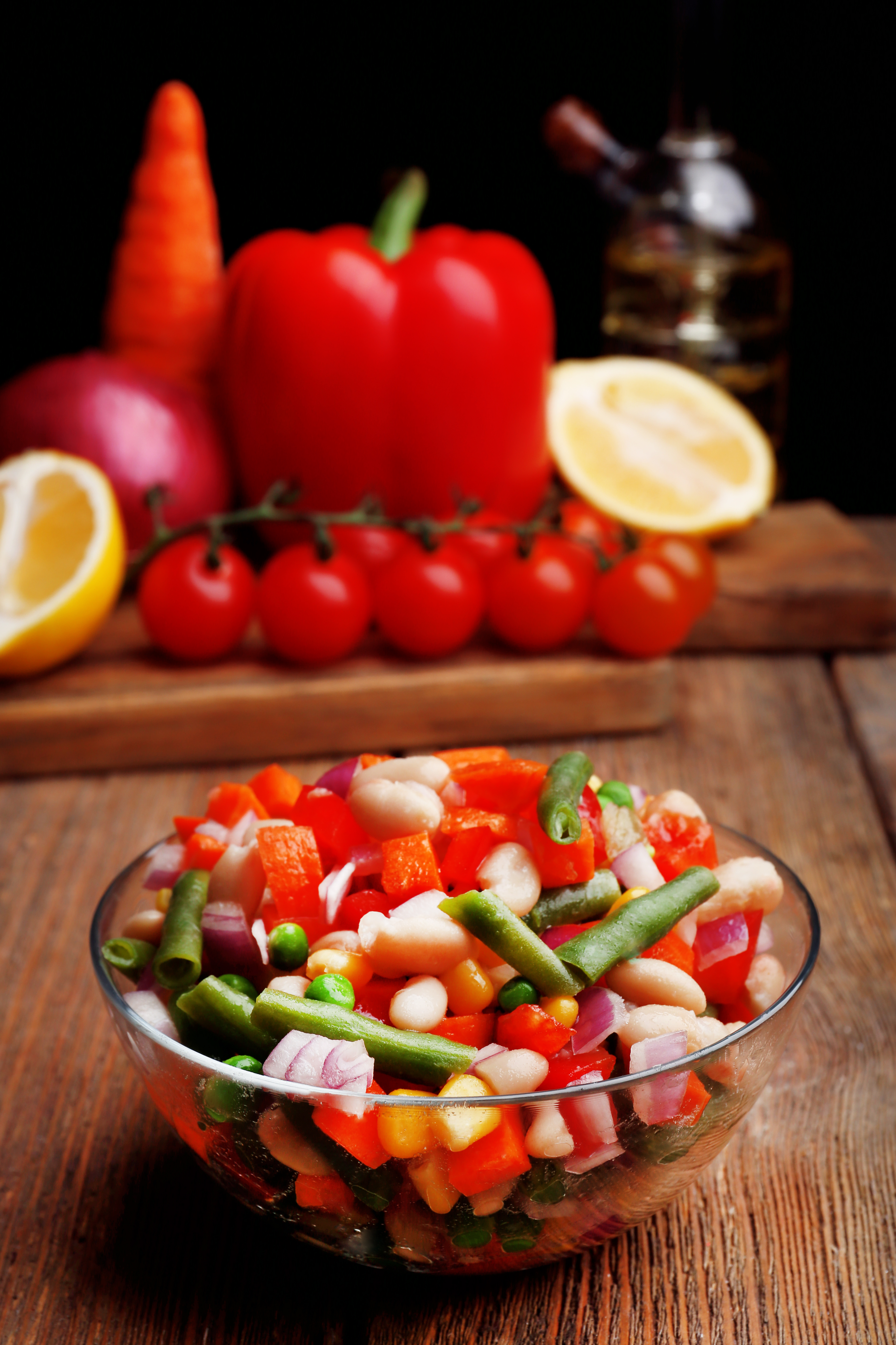 Zesty Andalusian Pipirrana Salad with Fresh Tomato and Cucumber